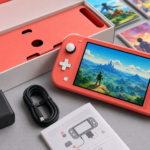 Console portátil vermelha com carregador, cabo e manual na caixa, exibindo um jogo na tela